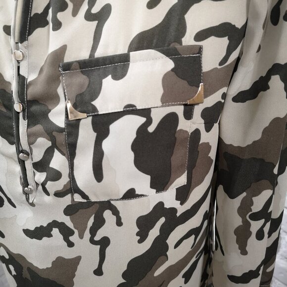 FDJ French Dressing Jeans Ladies Camo Print Size 10 Blouse - Picture 9 of 12